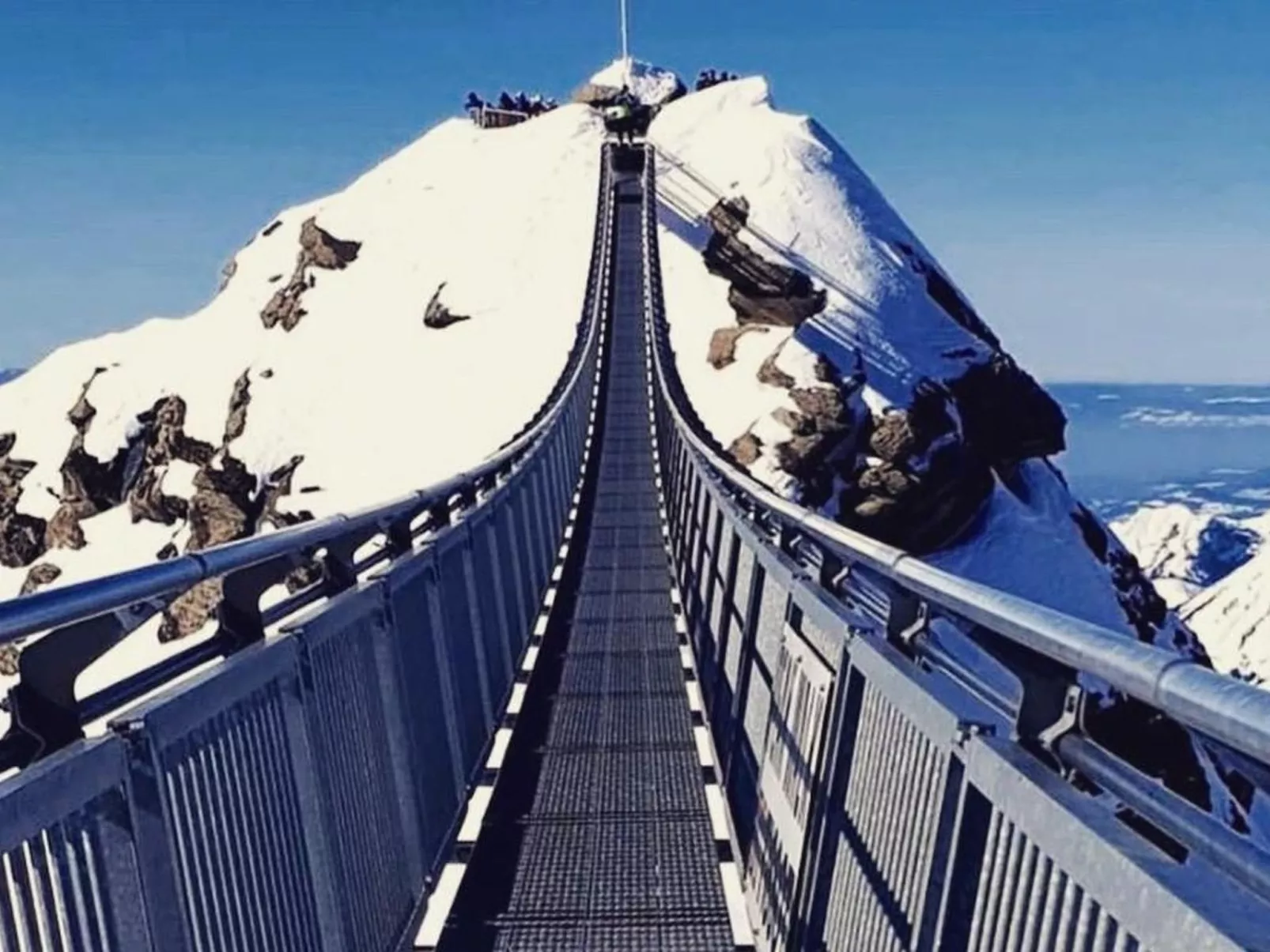 Authentisches Schweizer Alpenchalet aus dem 18. Jh.-Dehors