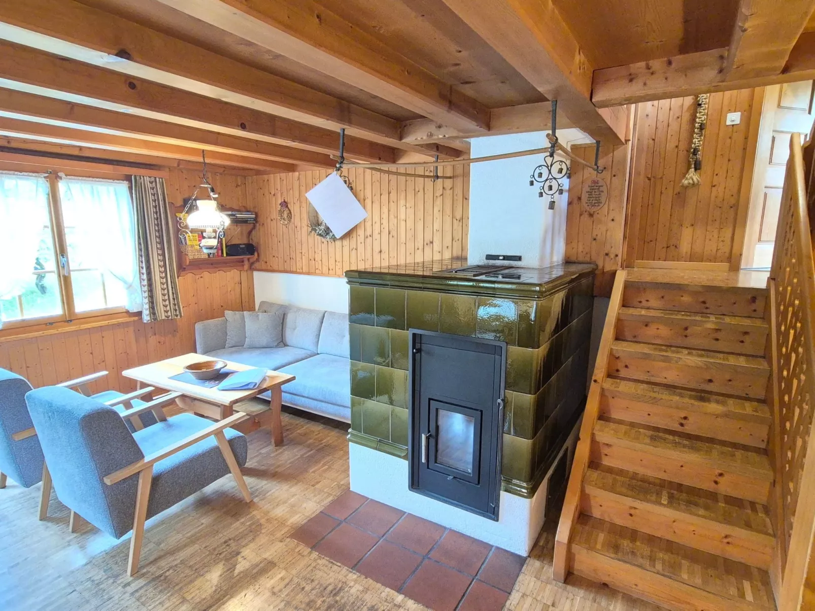 Ferienhaus Stutz Hausteil links-Drinnen