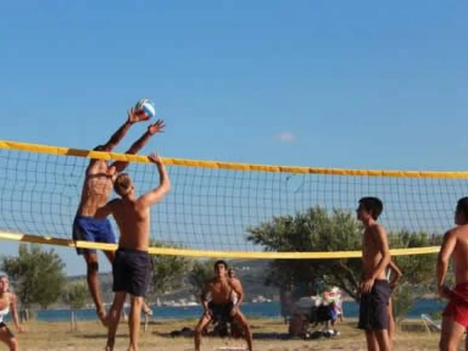 Ferienvilla Roko mit beheiztem Pool-Draußen