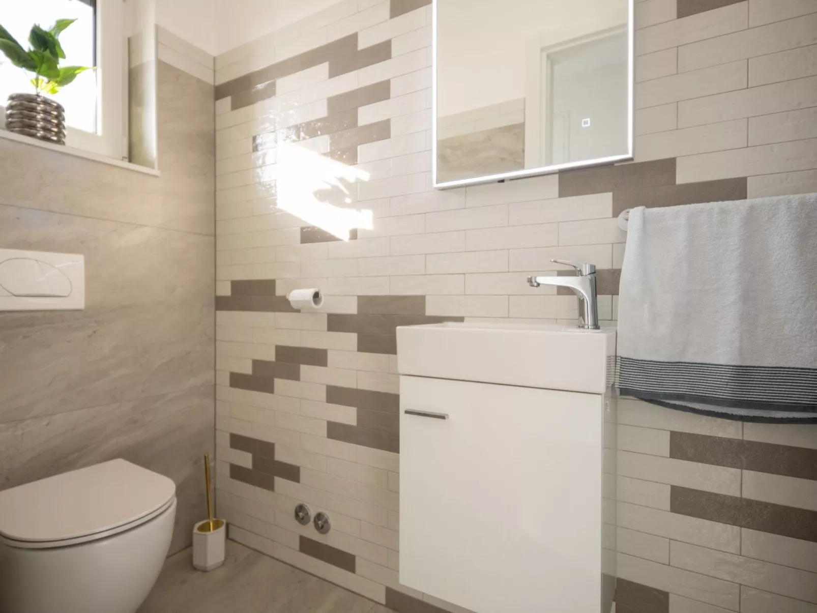 Villa Bura mit Pool und tollem Ausblick-Inside