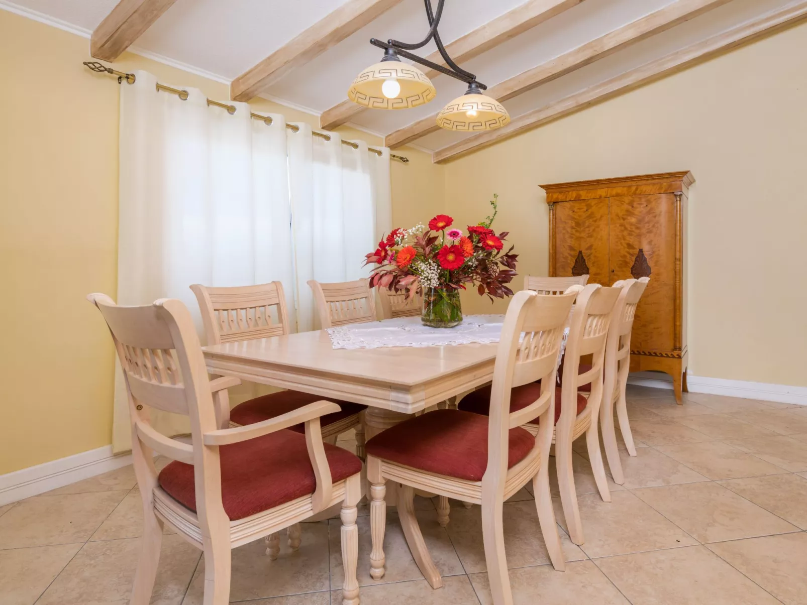 Elisa-Image-tags.info