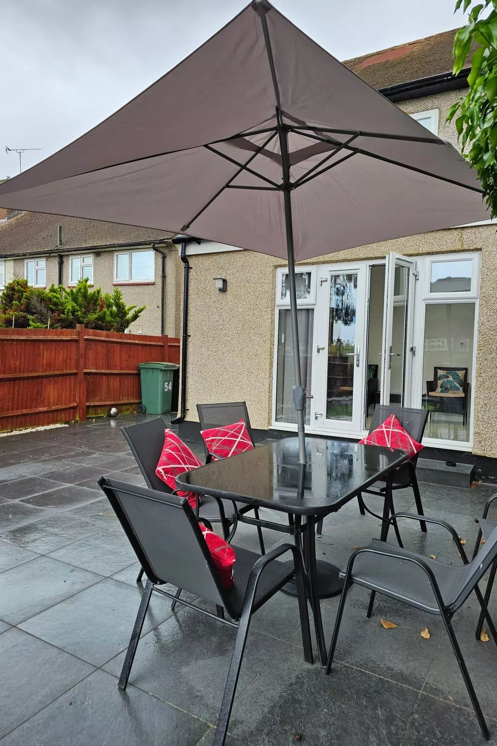 Wien Orpington-Dehors