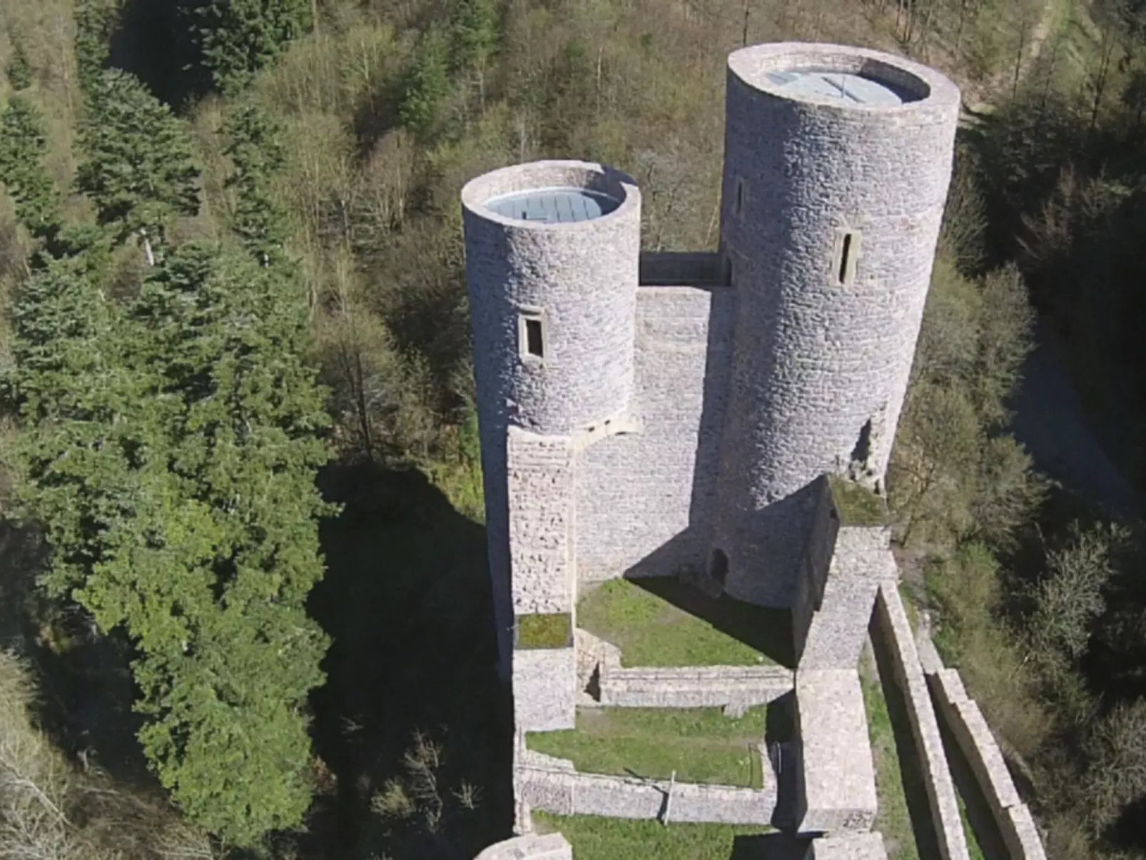 Mit Blick auf das Wasser-Dehors