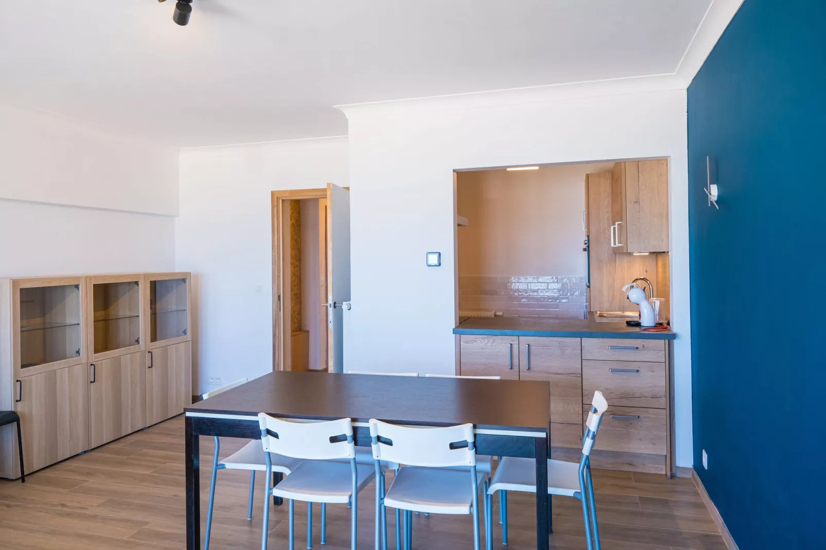 Pearl Beach 0504-Dining room