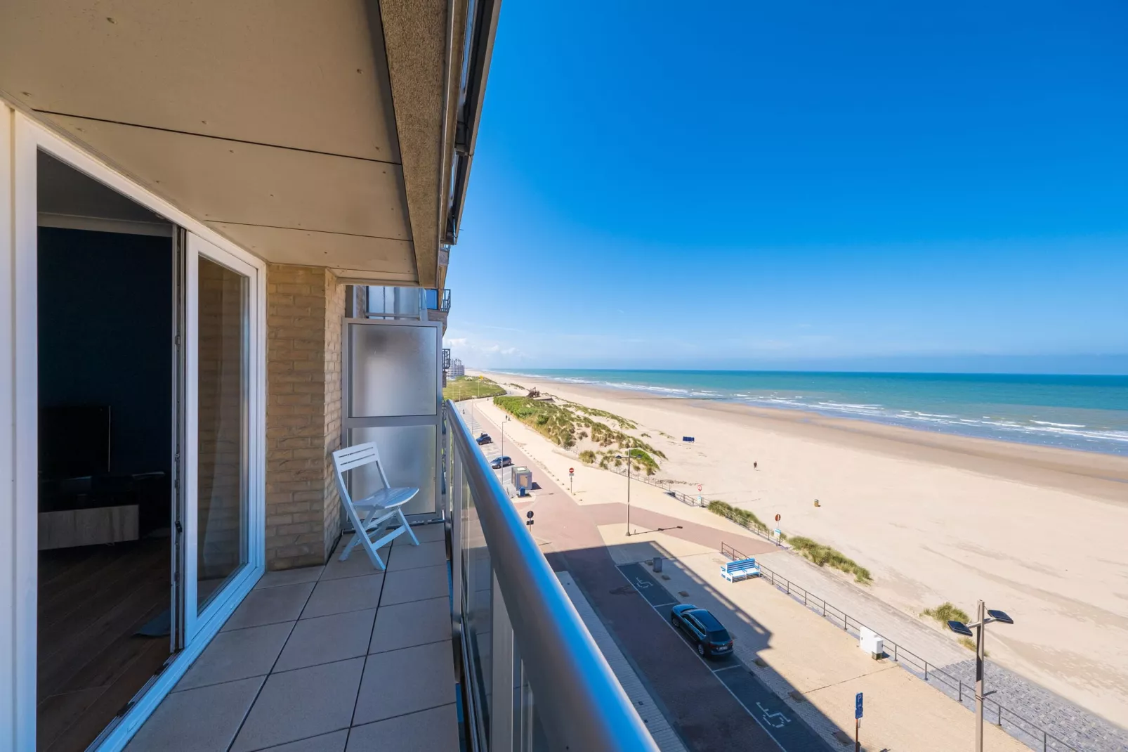 Pearl Beach 0504-Terrace balcony