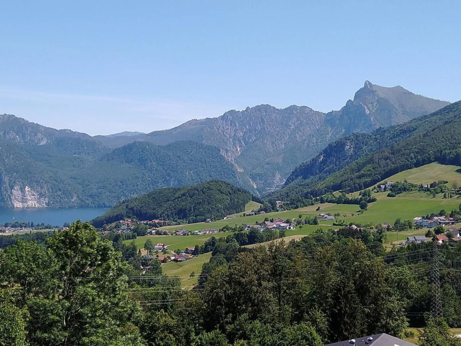Haus Traunsee-Blick-Draußen