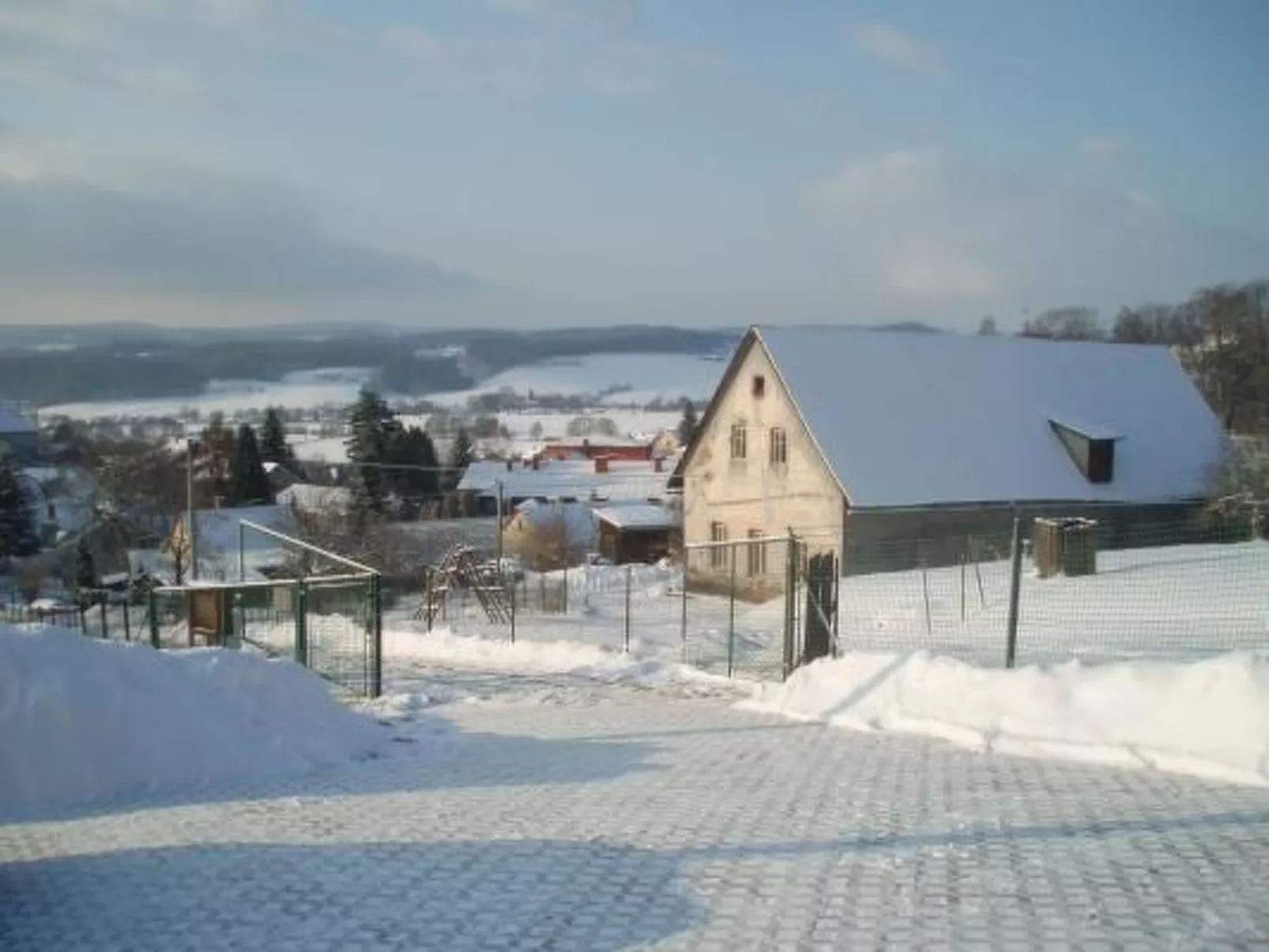 Villa "Na Hora" mit Garten, Grill und Terrasse-Outside