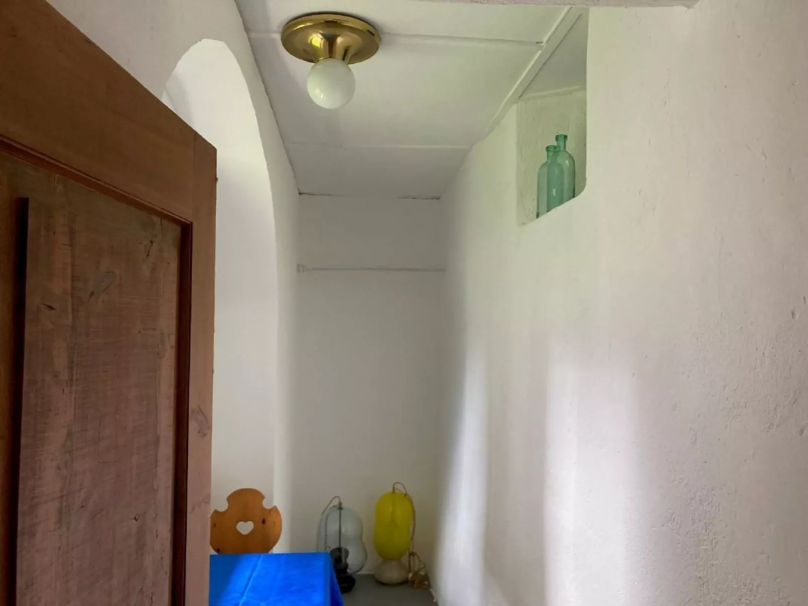 Chesa alb sco'l floc-Dedans