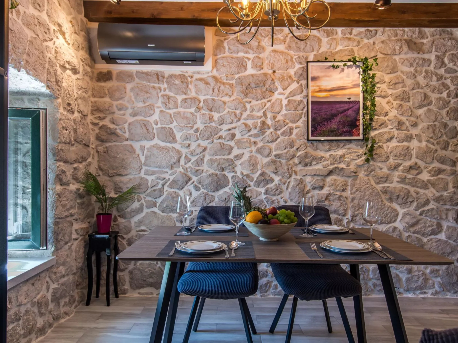 Villa Le Adria - Privater HotTub- Kostenloses Parken am Strand-Inside