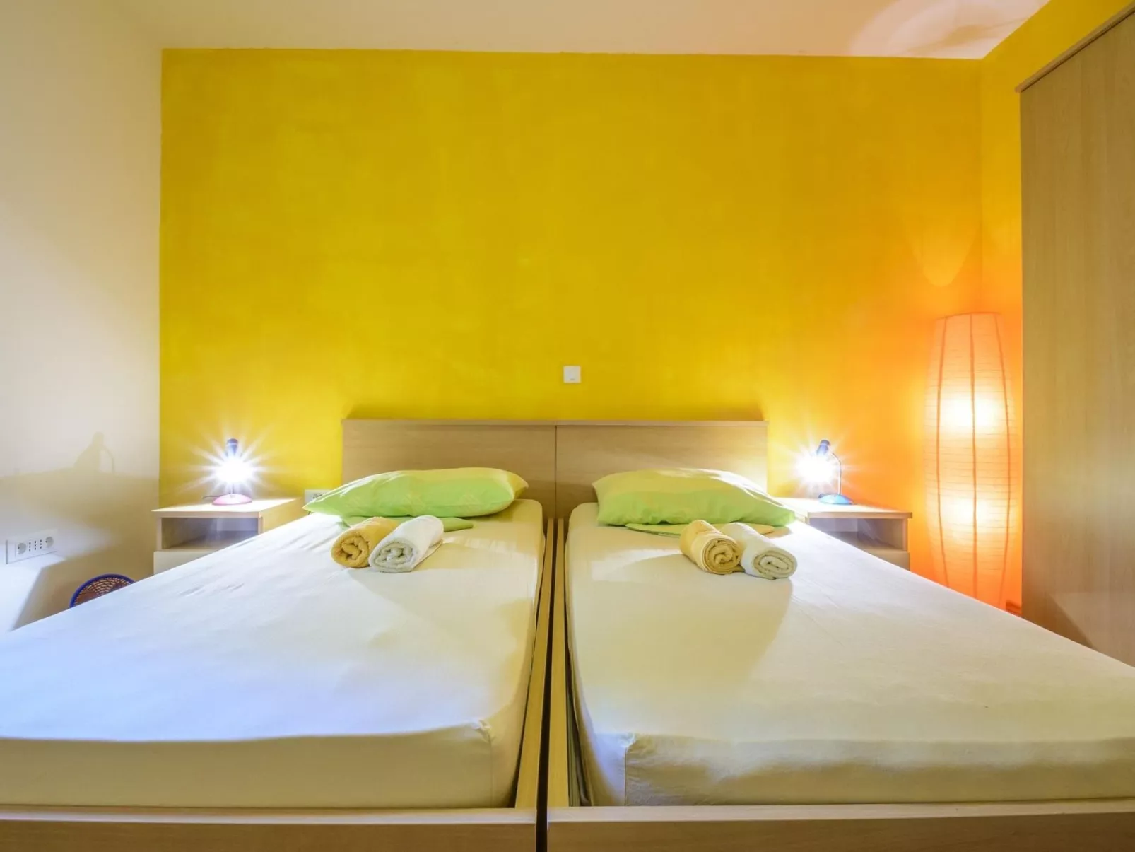 Wohnung "Celtis" mit Blick auf das Wasser-Drinnen