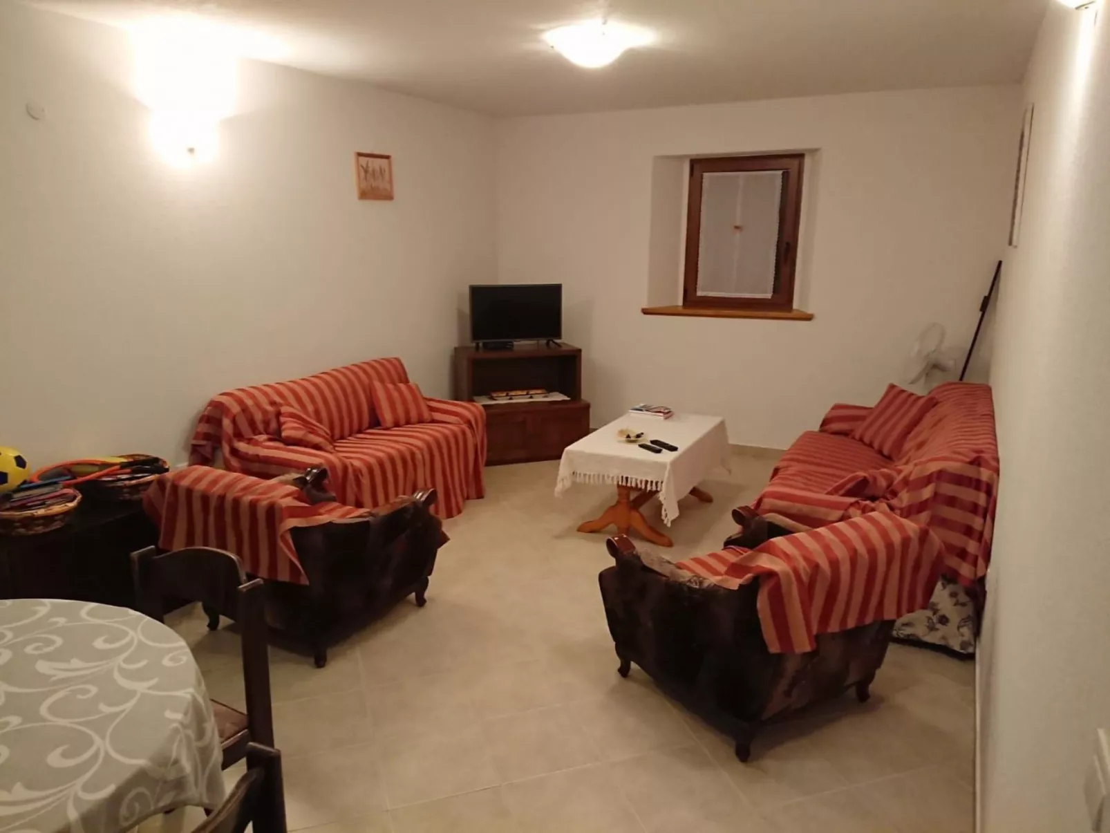 Das Haus im Wald-Drinnen