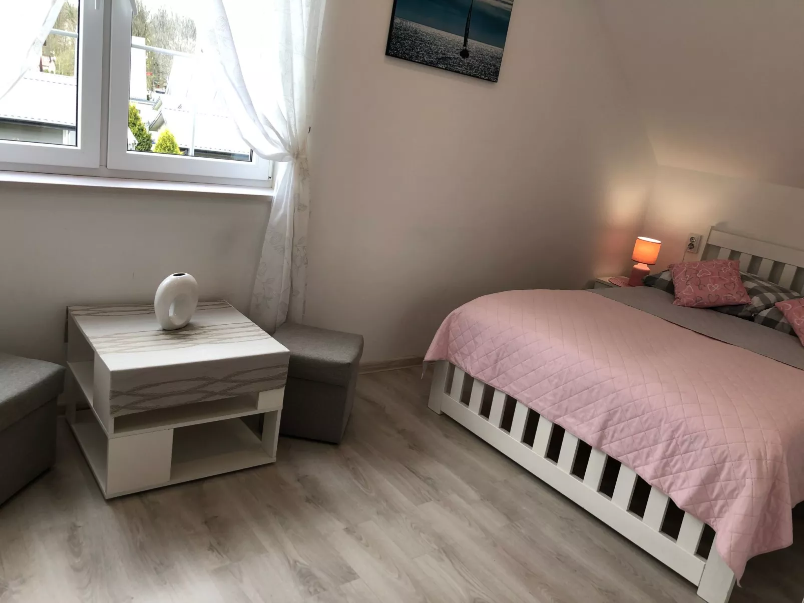 Villa Kacper mit privatem Garten, Terrasse und Grill-Drinnen