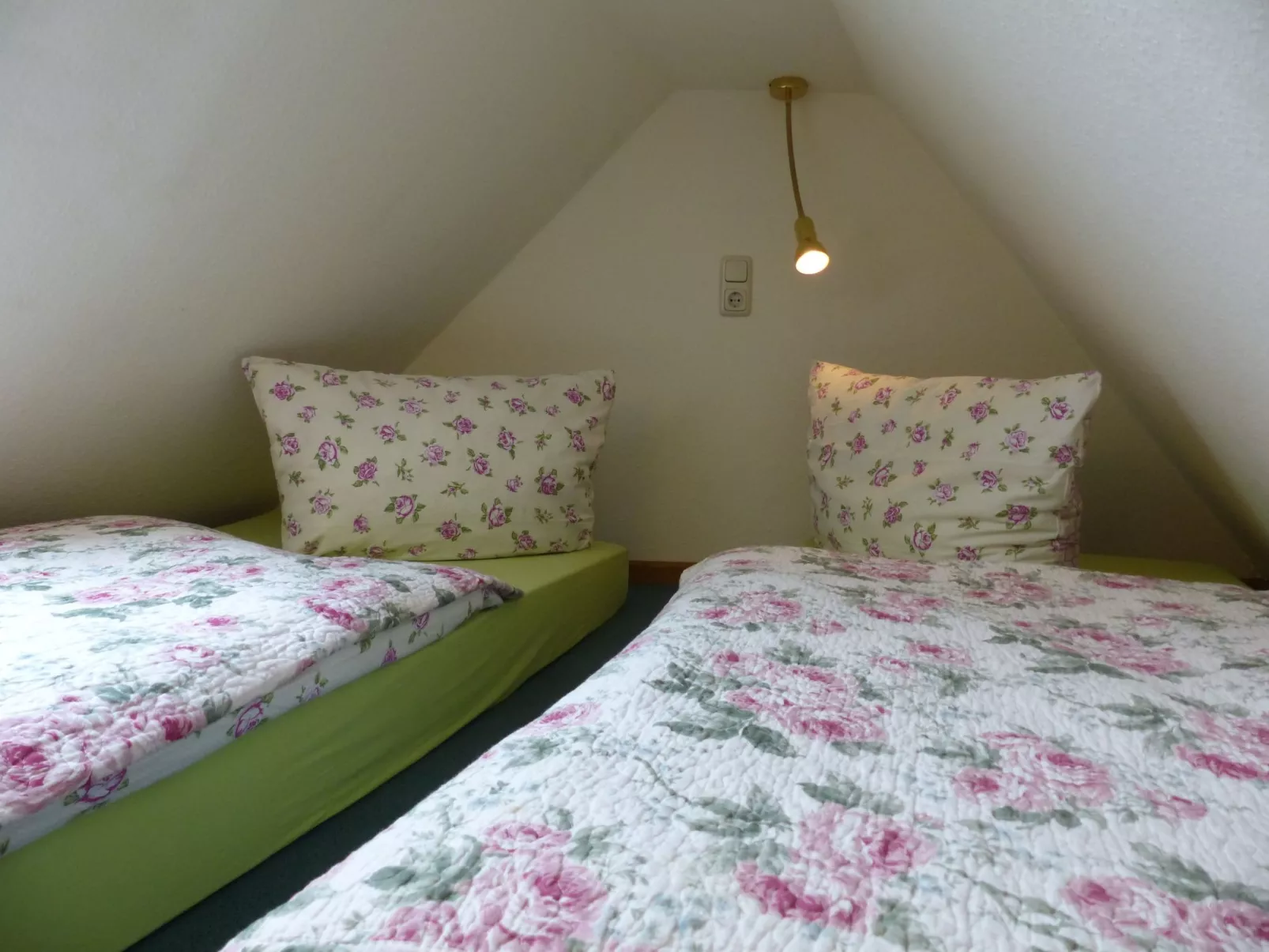 Gemütliche Wohnung in Bracht mit Garten-Image-tags.info