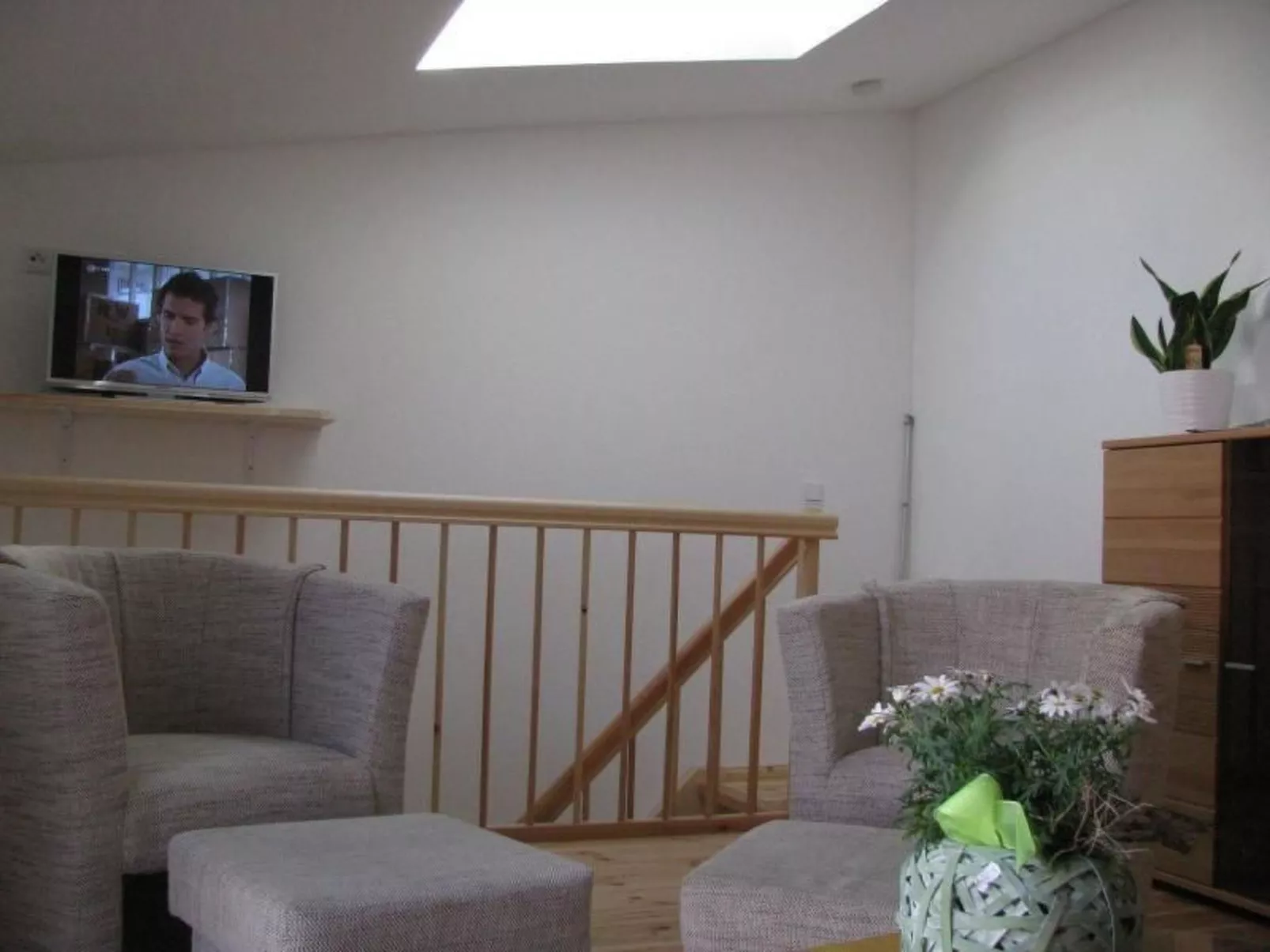 Moderne Wohnung mit Terrasse in zentraler Lage-Inside