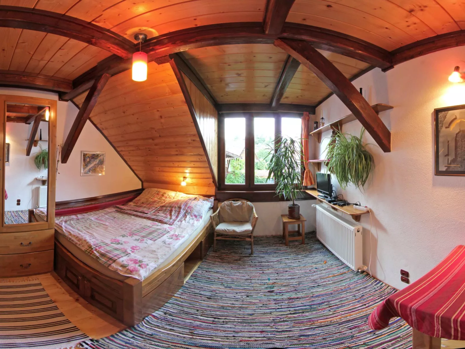 Casa Crina - rustikale Ferienvilla in Siebenbürgen-Inside