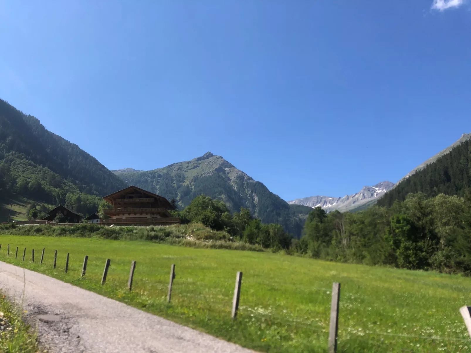 Studio Wasserfall-Outside