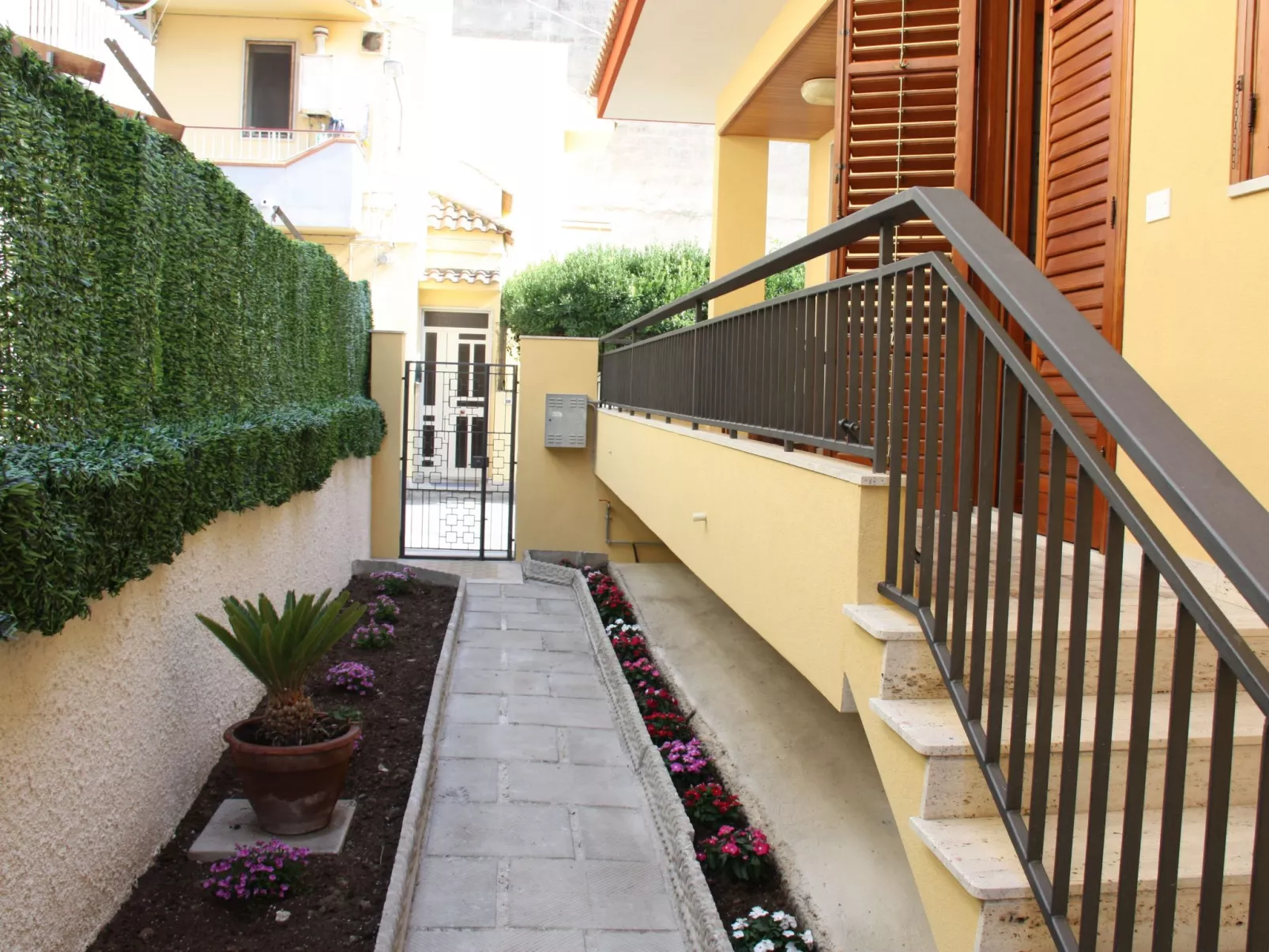 Komfortables, geräumiges und vor allem zentrales Haus-Dehors