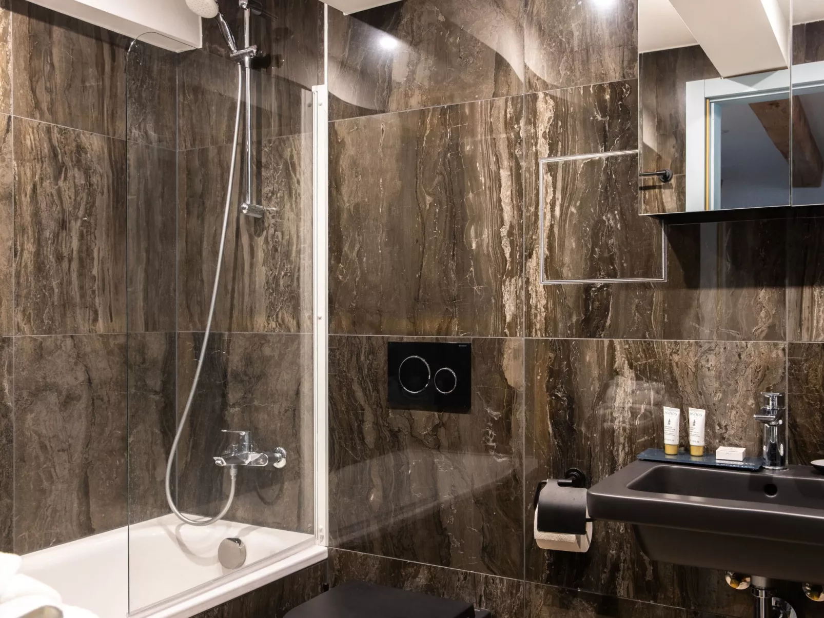 Chateau Duplex Ferme-Drinnen