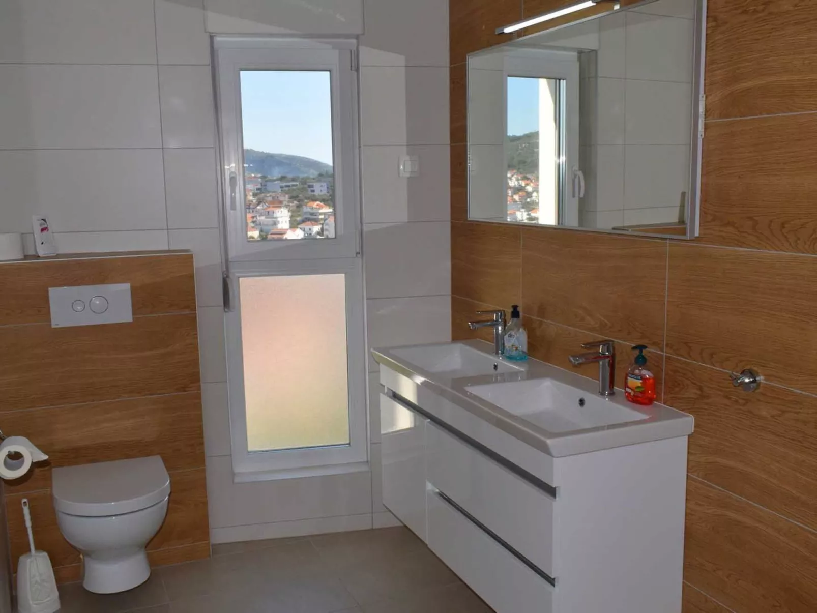 Wohnung Anniken-Drinnen