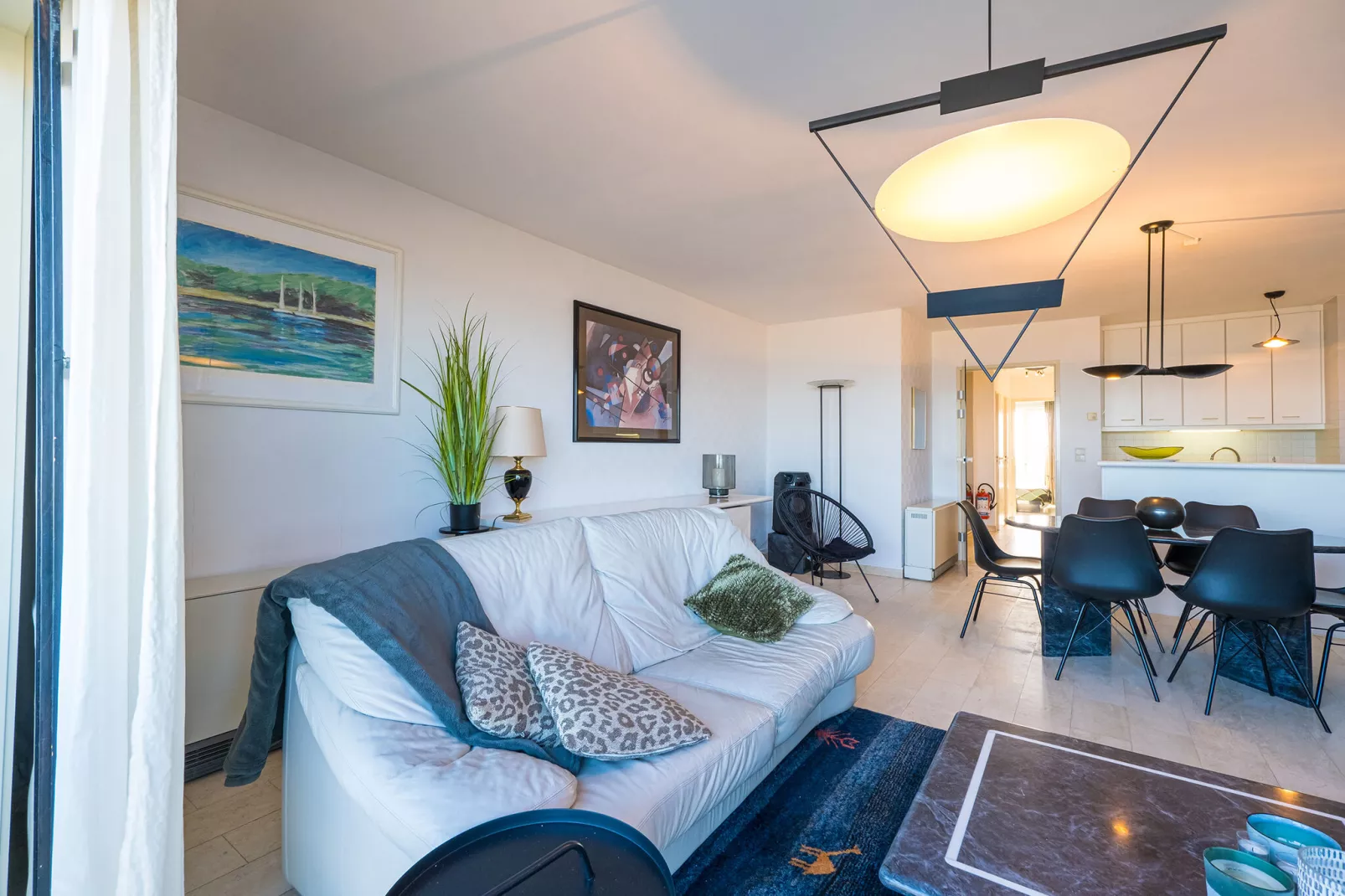 Espace II 0401-Living room