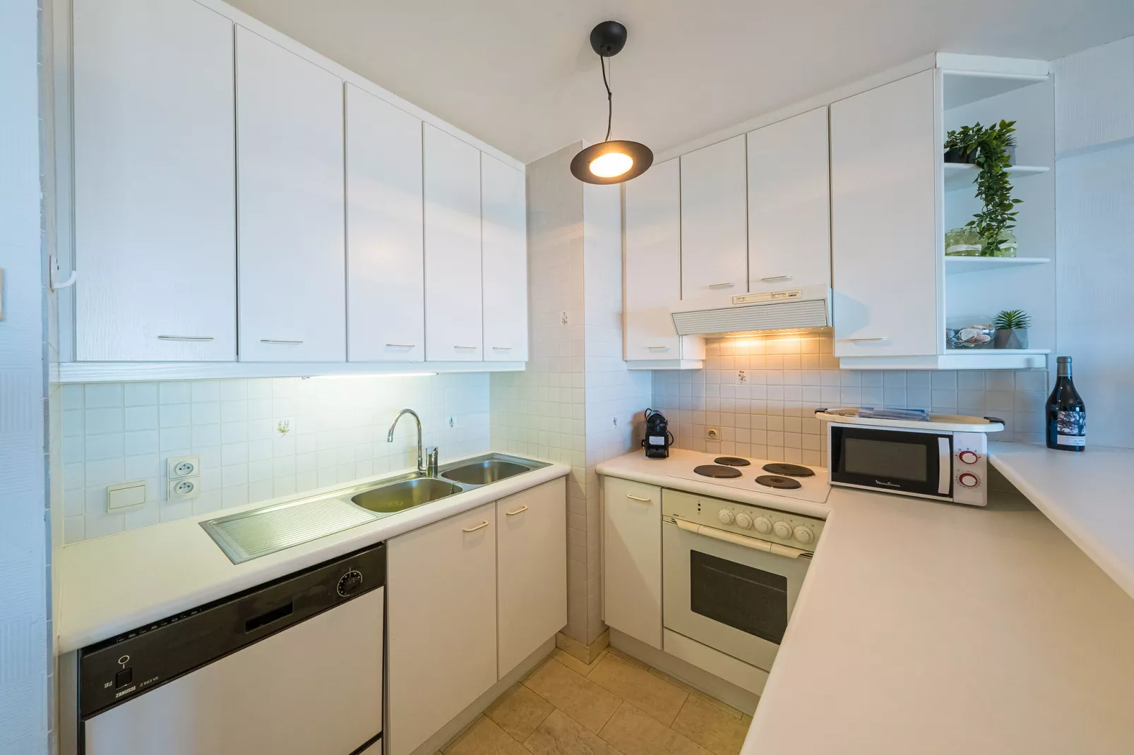 Espace II 0401-Kitchen