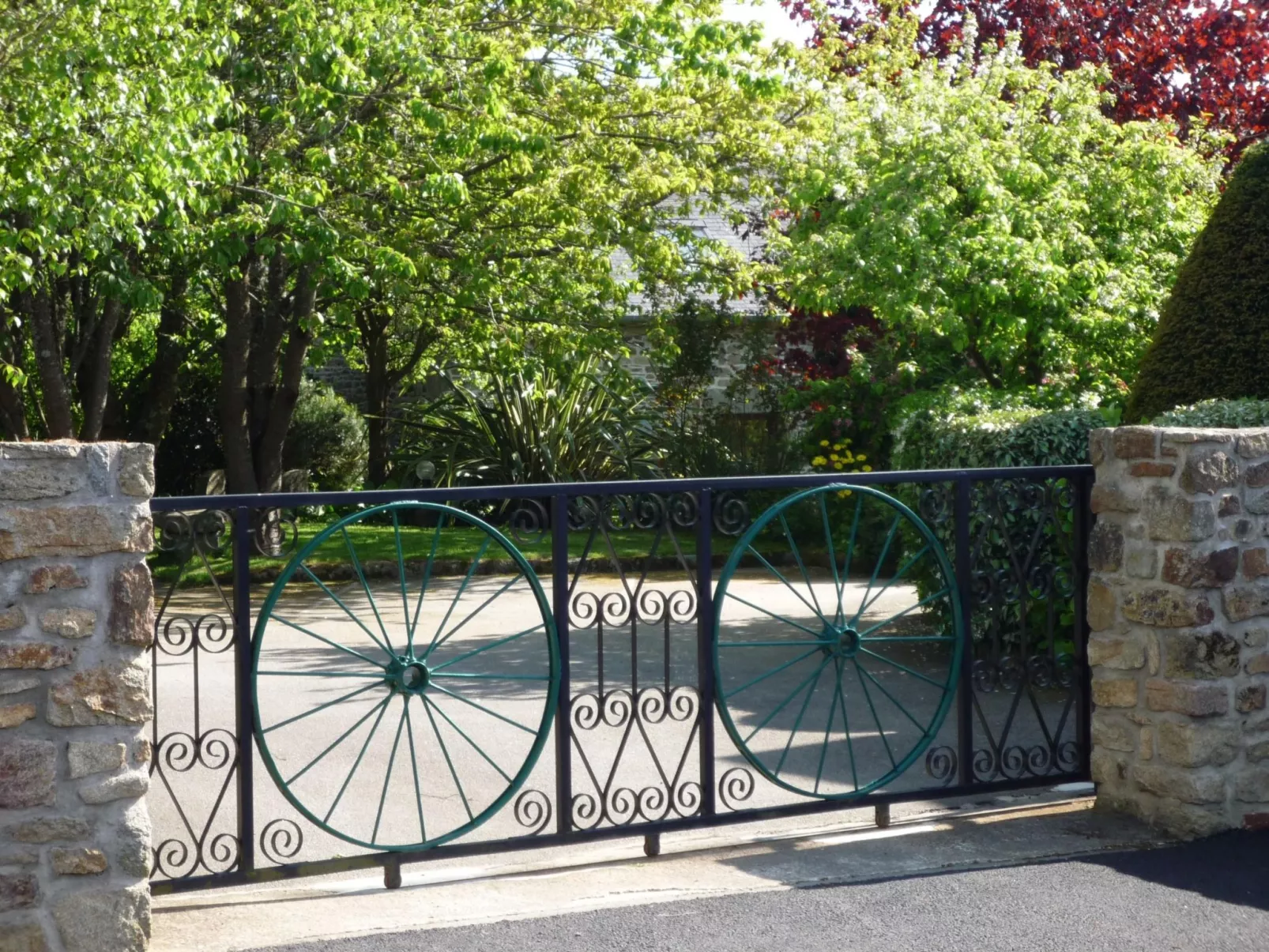 Eine kleine Oase der Ruhe am Meer-Draußen