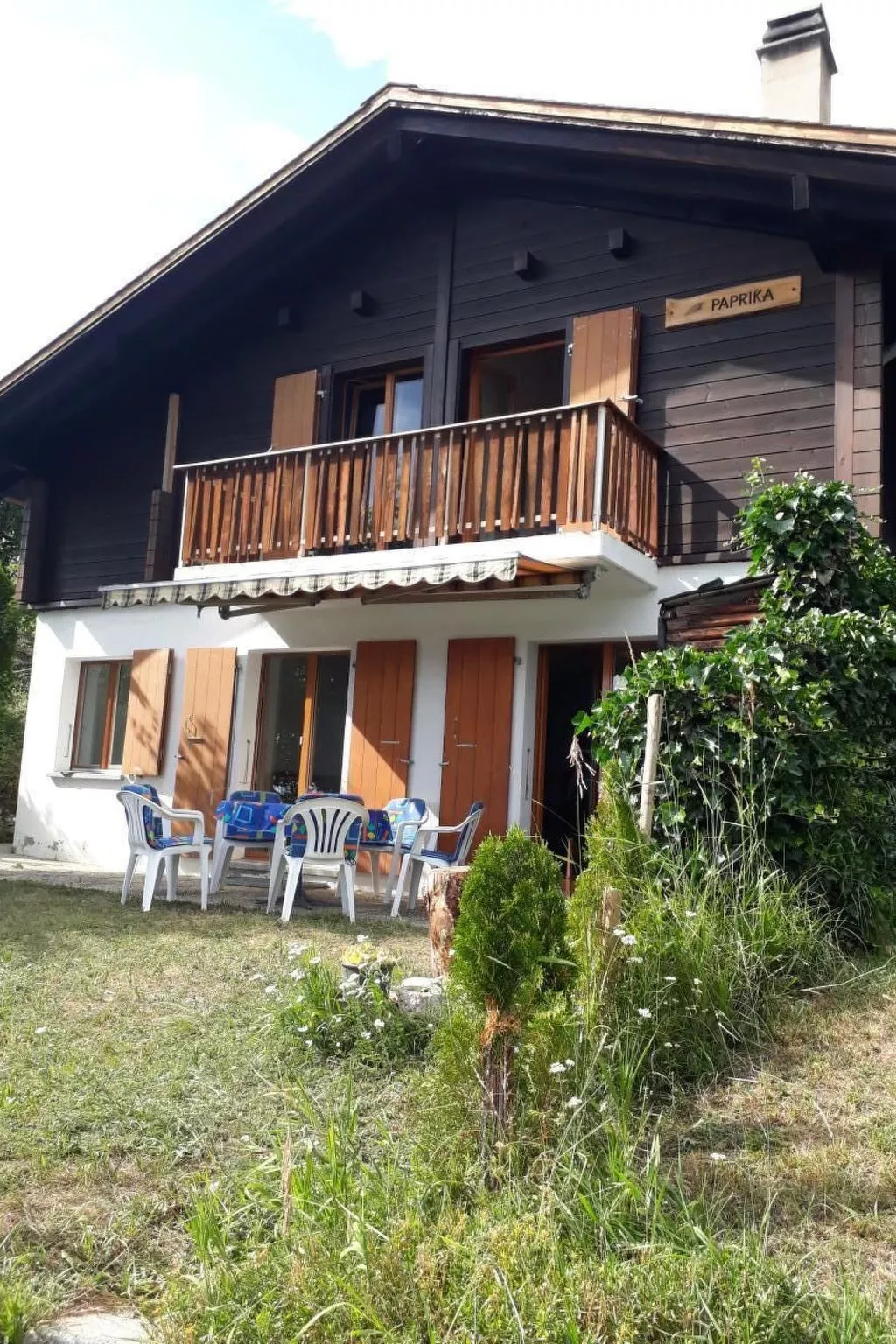 Chalet Paprika-Image-tags.info