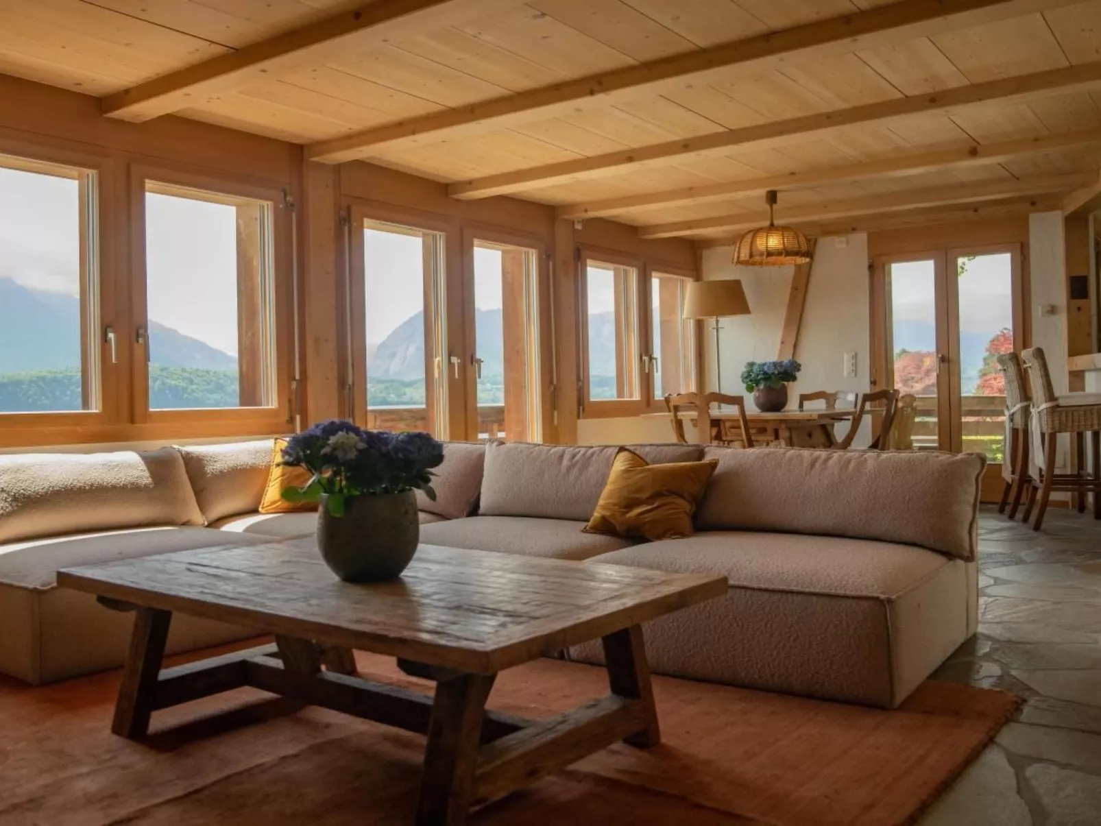 Chalet am See mit Panorama Aussicht-Image-tags.info