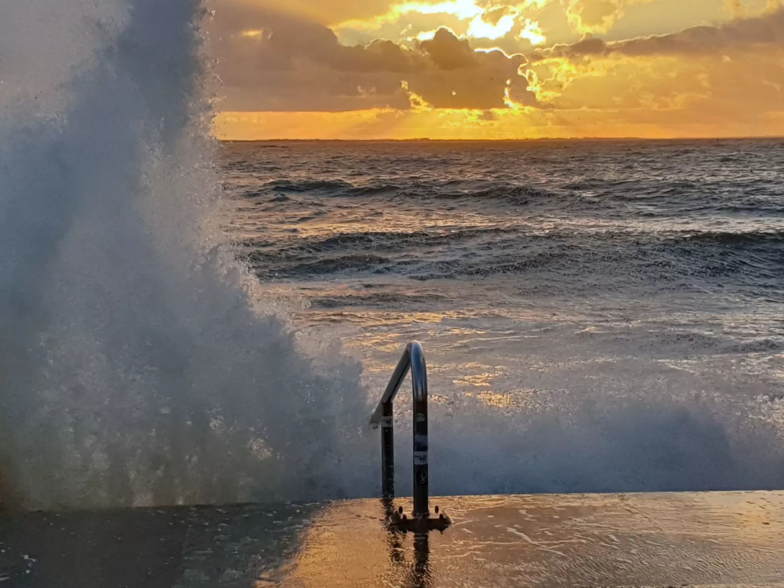 Studio-Wohnung 'Studio Zeezicht'-Dehors