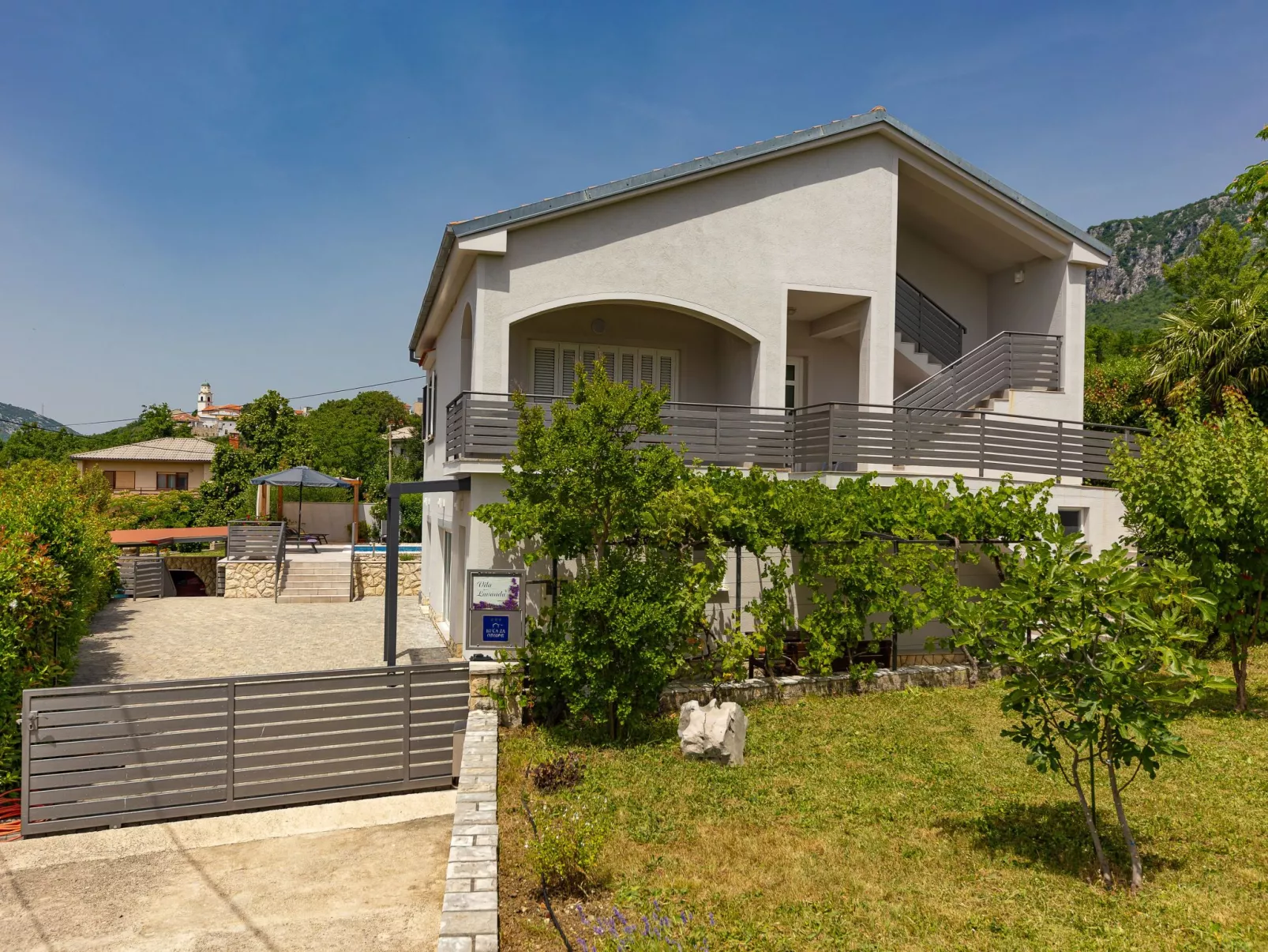 Vila Lavanda-Dehors