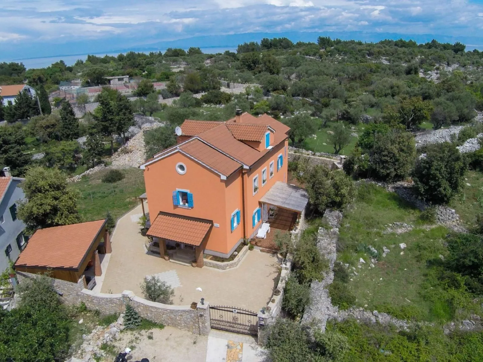 Appartement Casper mit Terrasse, Garten und Grill-Outside