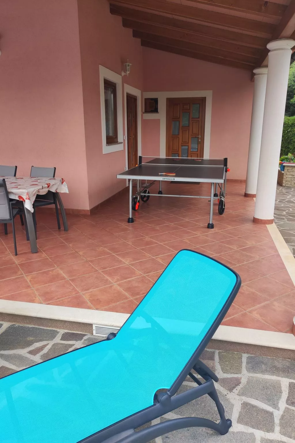 Haus Valmonida-Dehors