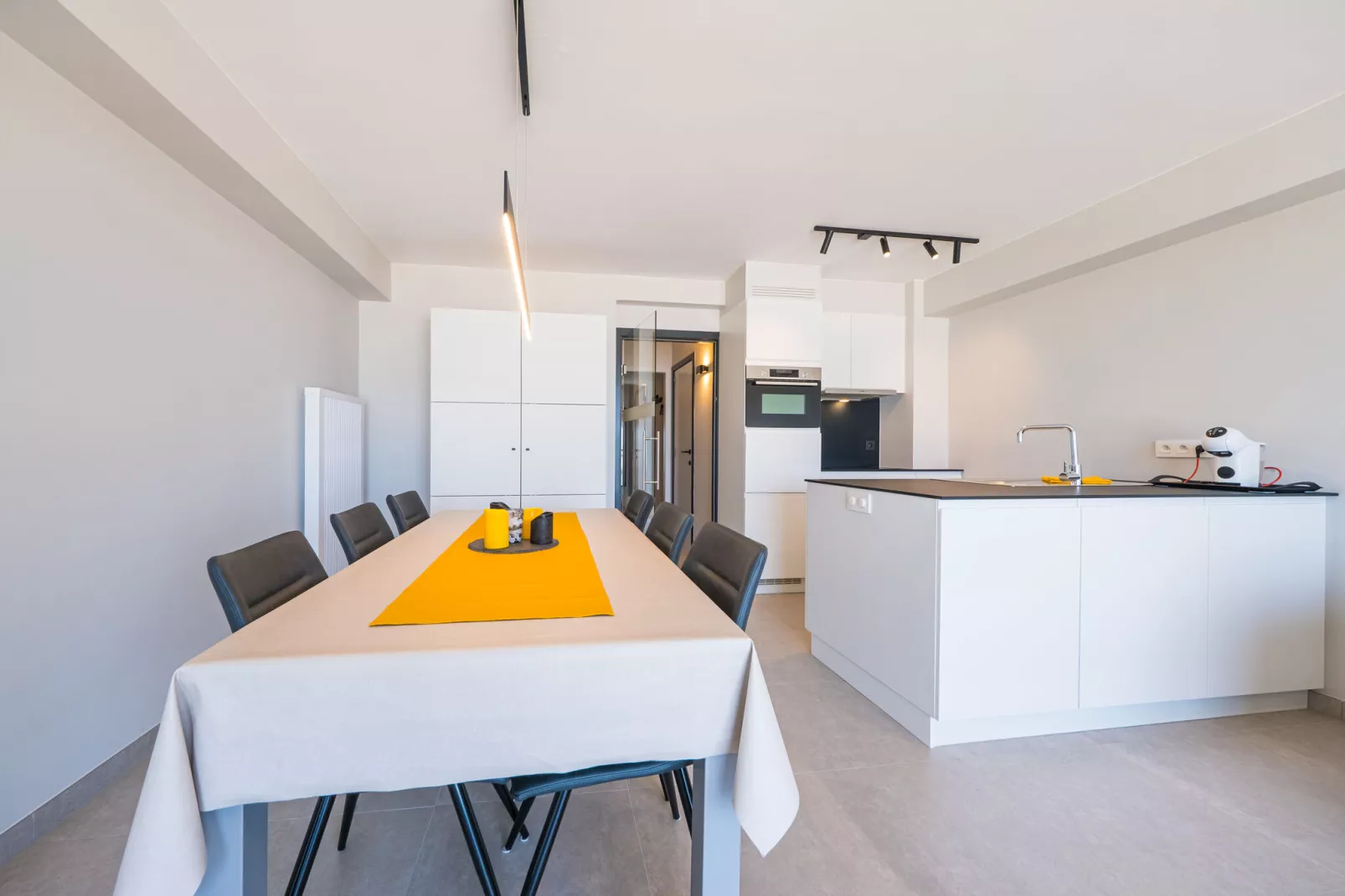 Verdiende Rust 0201-Dining room