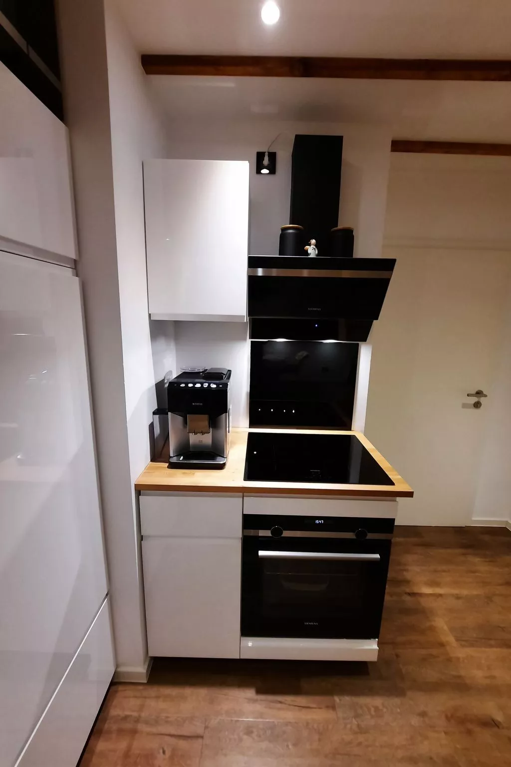 Lachmöwe by DeJu-Drinnen