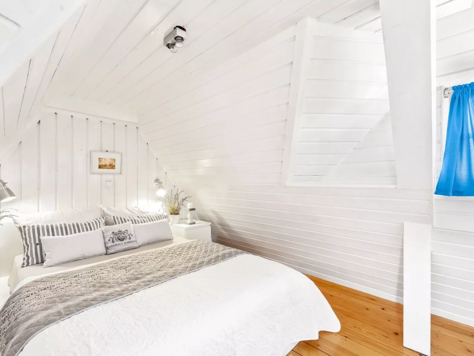 Villa mit Garten, Grill und Terrasse-Inside