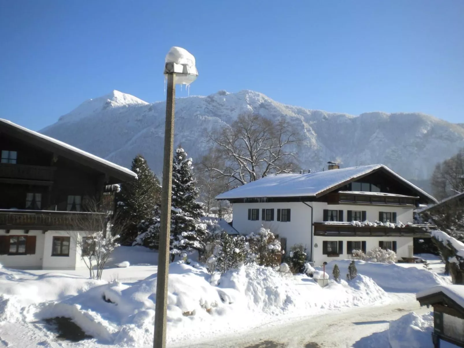 Marinas Alpenblick-Outside