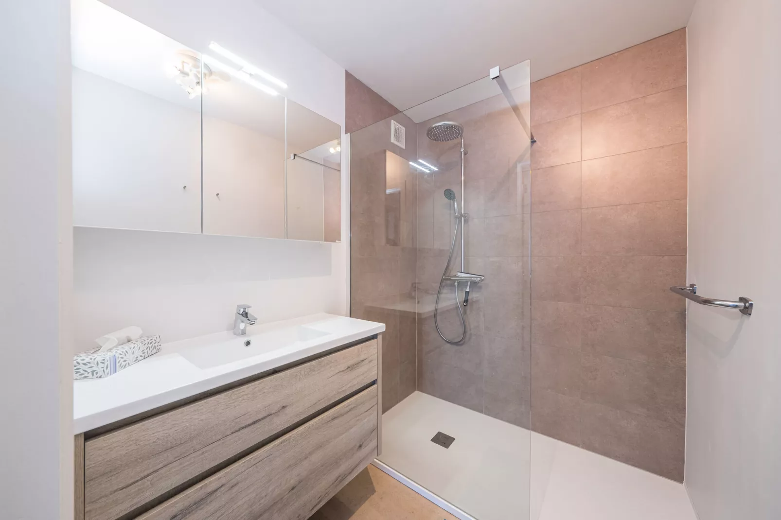 Green Garden blok 4 0102-Bathroom