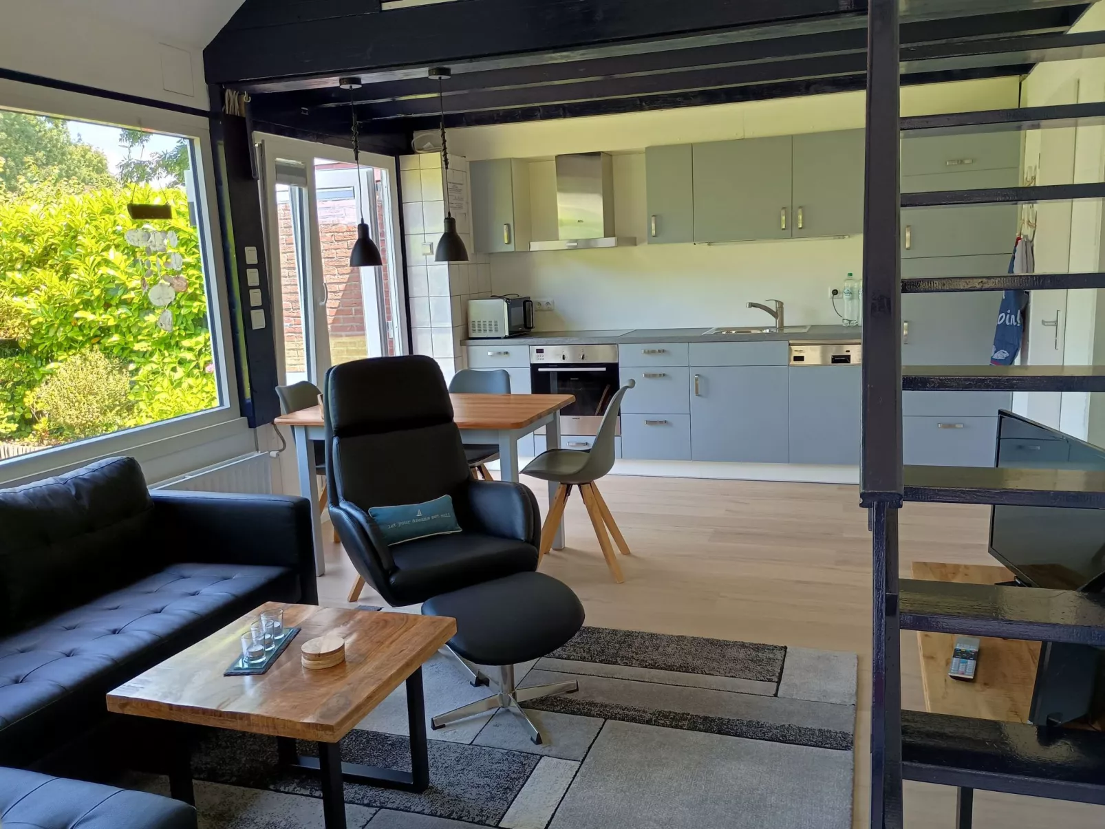 Holiday Home 13 with large conservatory-Drinnen