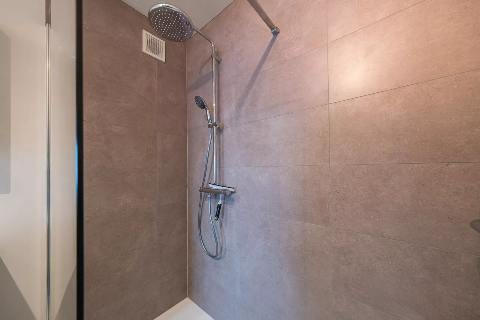 Green Garden blok 4 0102-Bathroom