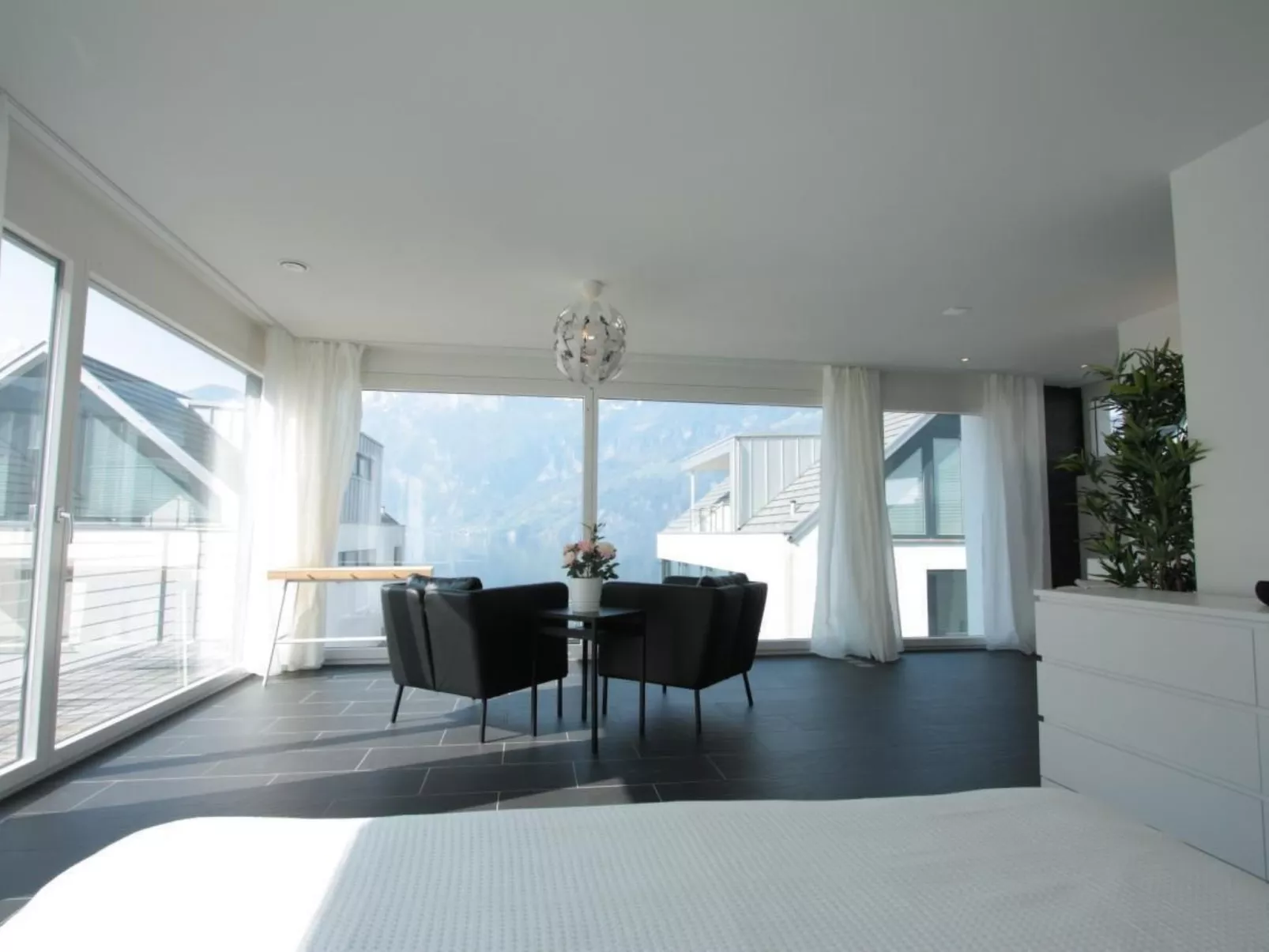 Villa am See 2 / Beach House-Inside