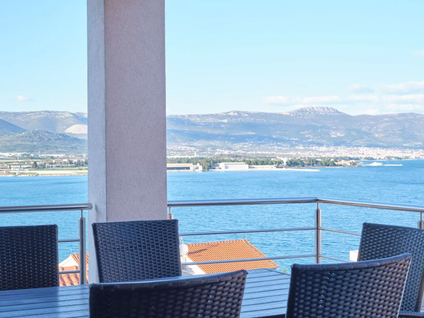 Für 4 Personen ca. 65 m&sup2; in Mastrinka, Adriaküste Kroatien (Kroatische Ins-Draußen