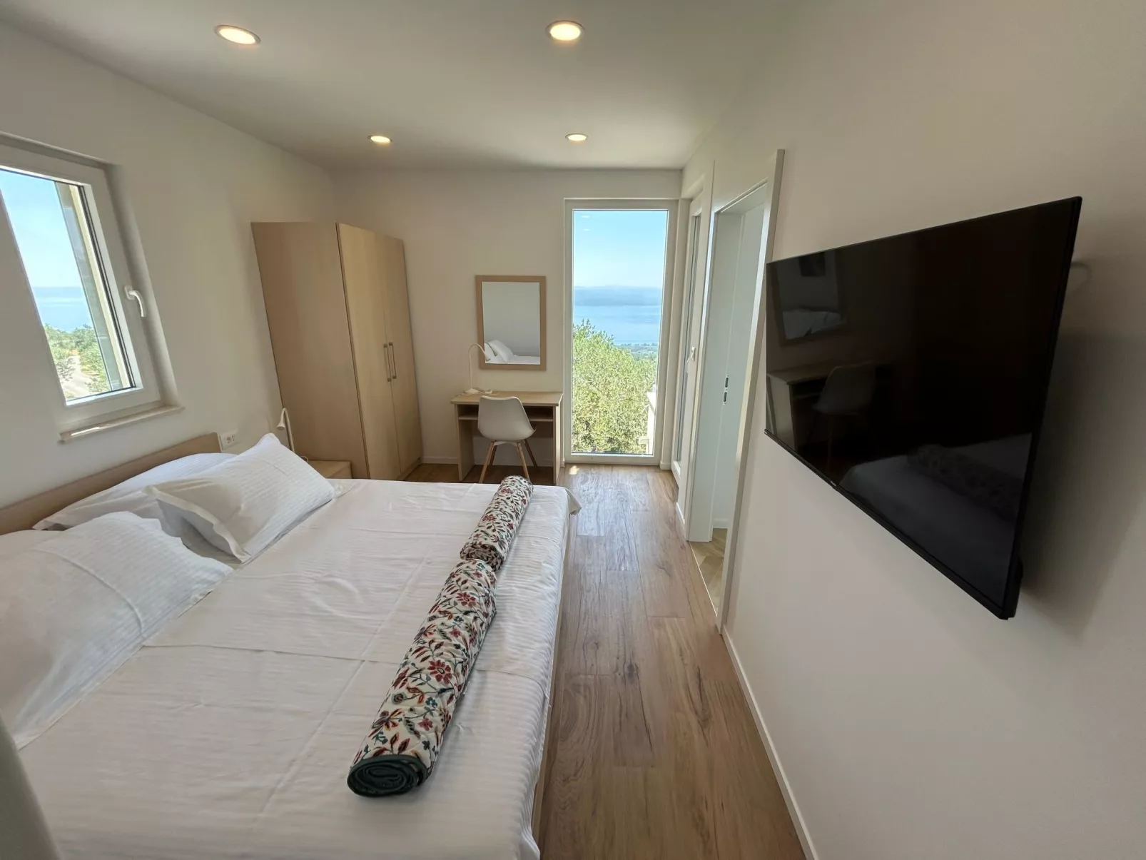 Villa Olivia mit Pool - Spielplatz - Meerblick-Inside