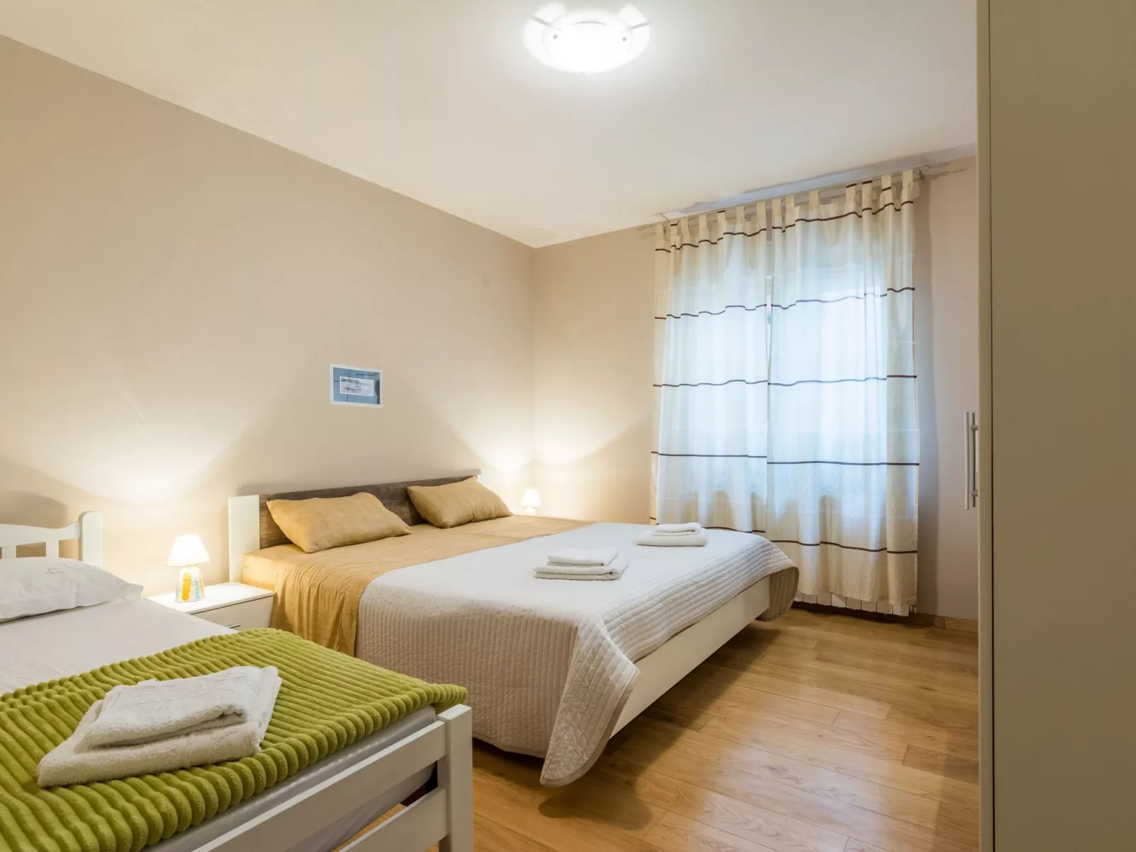 "Jeger" mit Terrasse-Inside