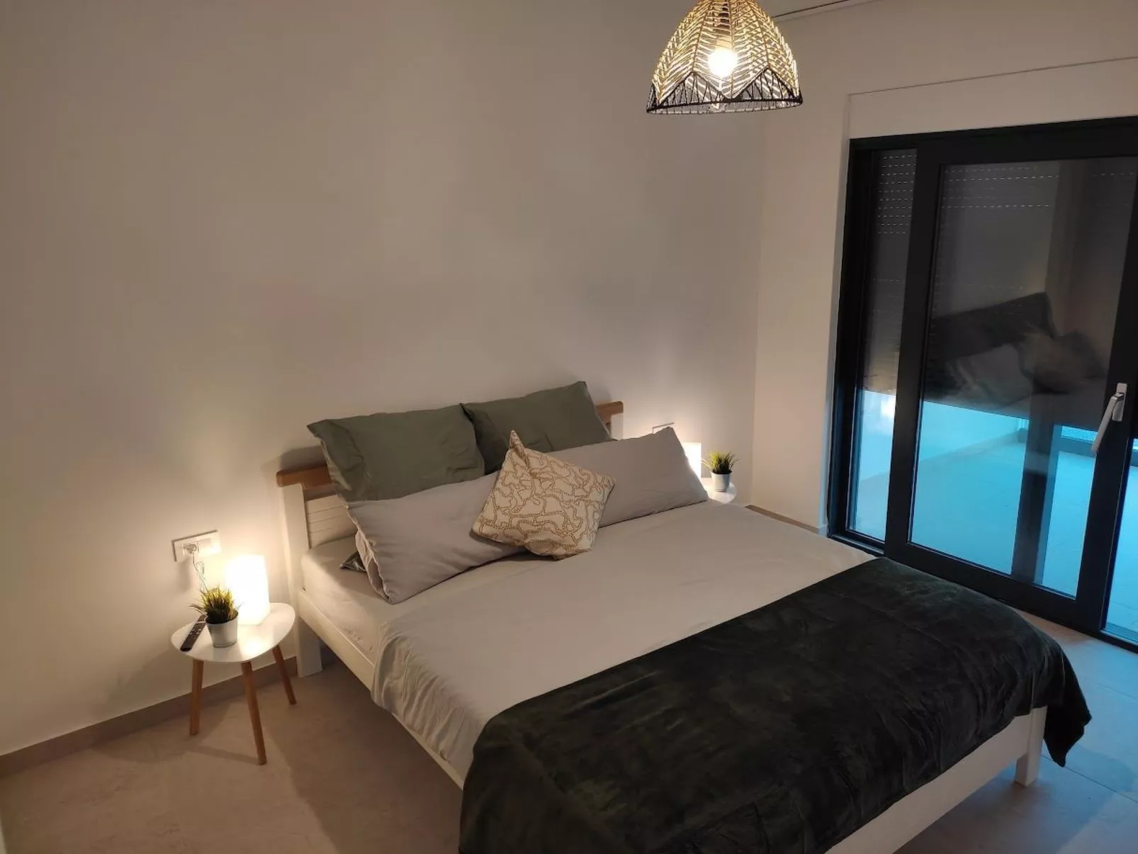 Villa Montini mit Pool und Meerblick-Inside