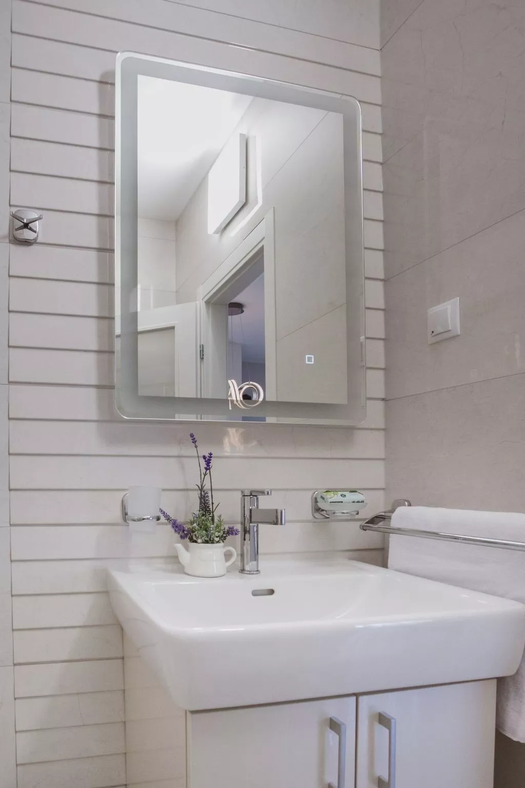 Luxuriöses Ferienhaus Lucija mit Jacuzzi-Inside