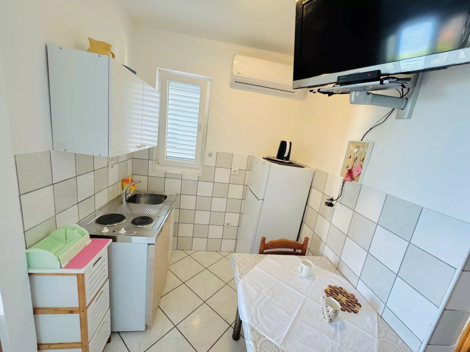 Für drei Personen-Inside