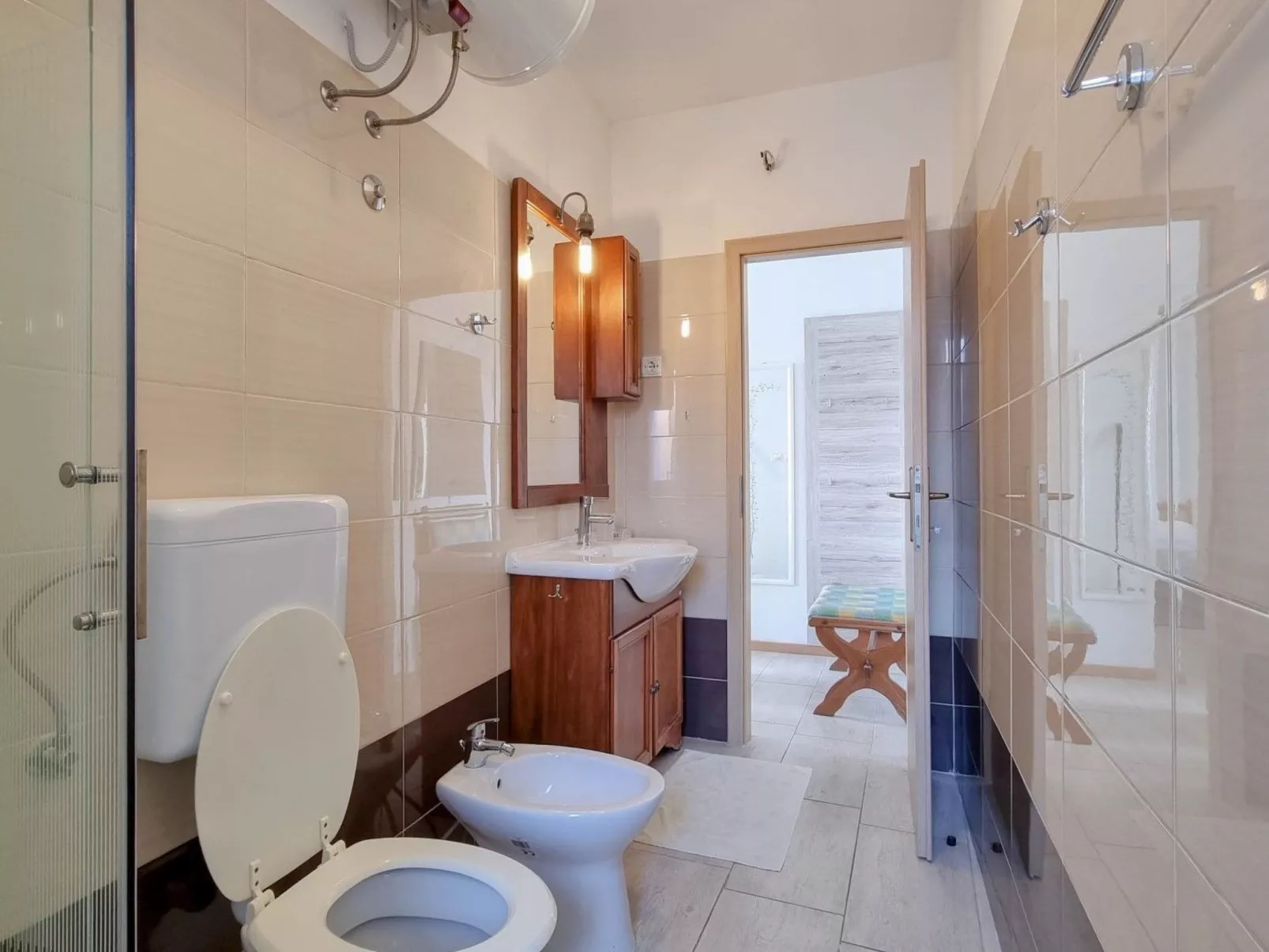 Wohnung "Belvedere dole" mit Blick auf das Wasser-Image-tags.info