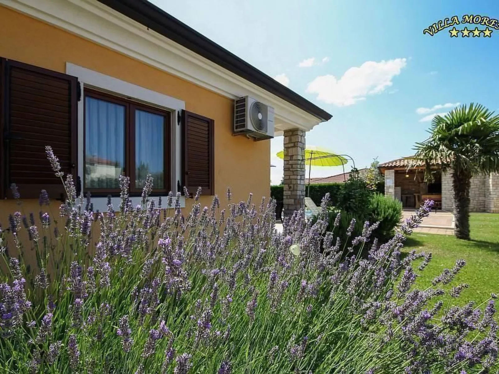 Schöne Ferienvilla Morena mit Pool-Dehors