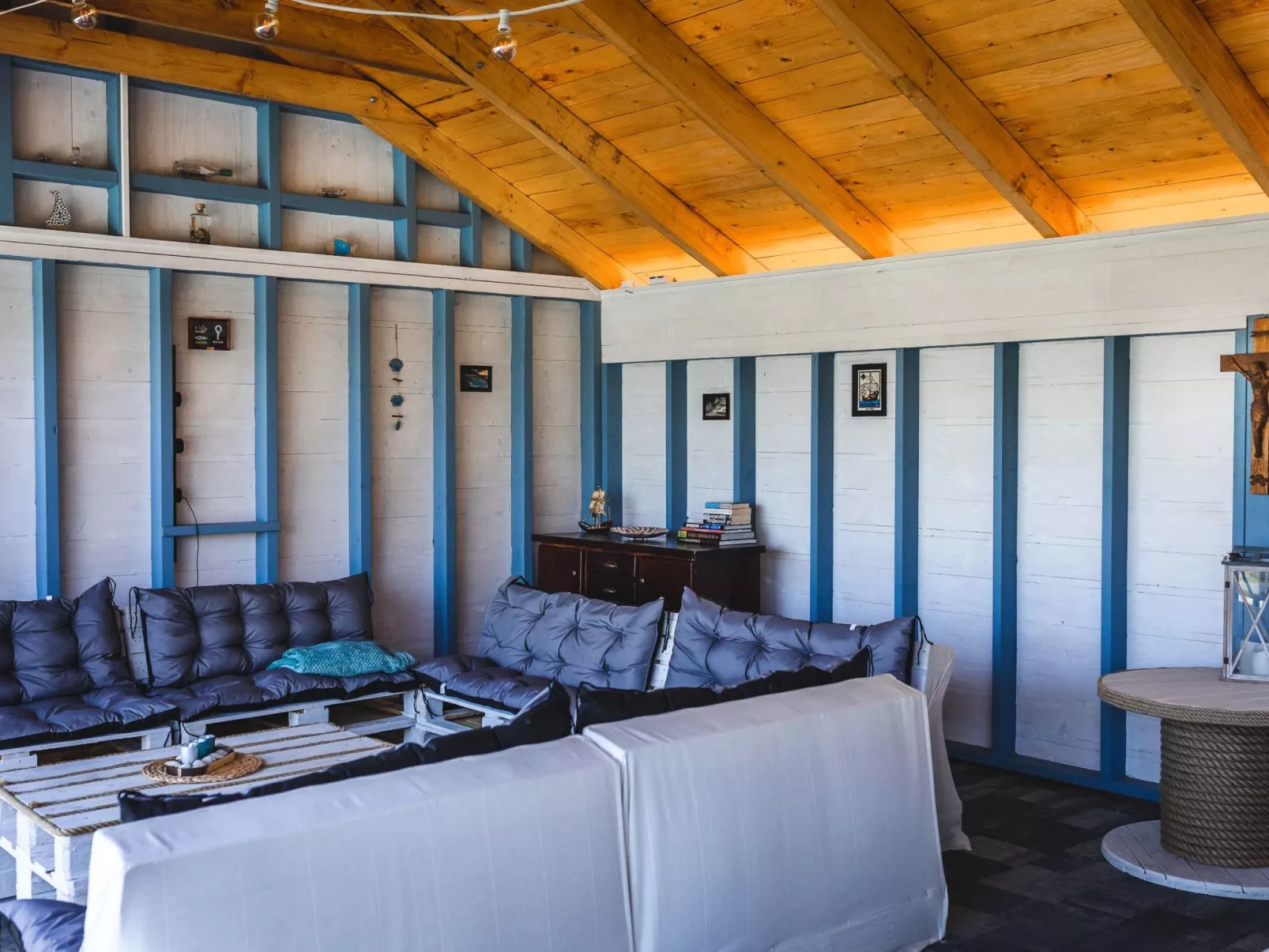 Mit Schwimmbad-Inside