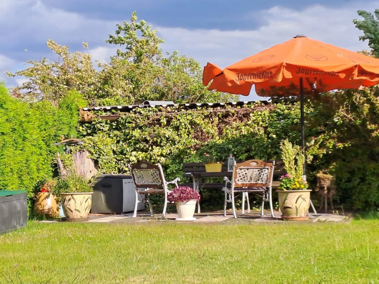 Schöne Ferienwohnung mit Garten und Grill-Dehors